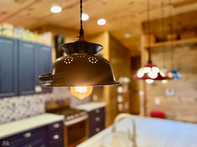 $379,900 | 6608 North County Road 550 East, Seymour, IN 47274