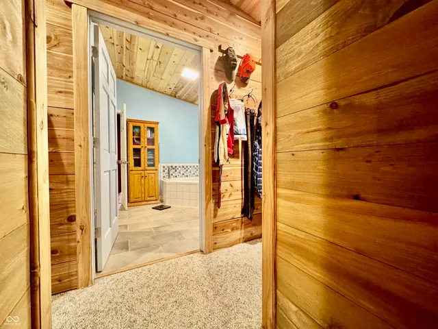 $379,900 | 6608 North County Road 550 East, Seymour, IN 47274