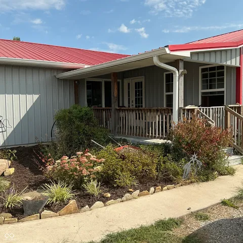 $379,900 | 6608 North County Road 550 East, Seymour, IN 47274