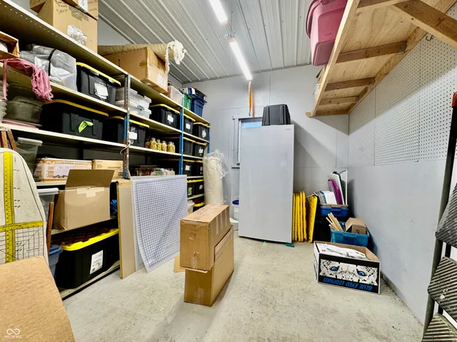 $379,900 | 6608 North County Road 550 East, Seymour, IN 47274