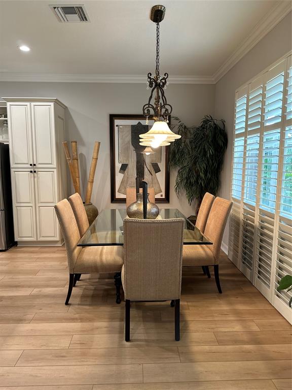 Valencia Pointe Boynton Beach, FL 33437 - Photo 8 of 29 a living room with furniture and a chandelier