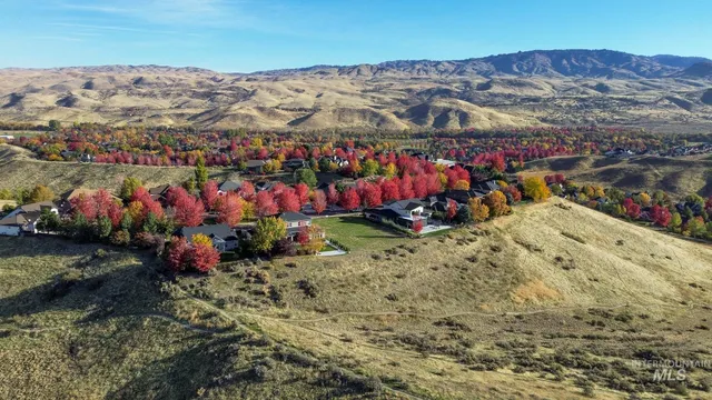 $1,790,000 | 12182 North Upper Ridge Place, Boise, ID 83714
