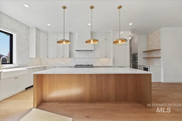 $1,790,000 | 12182 North Upper Ridge Place, Boise, ID 83714