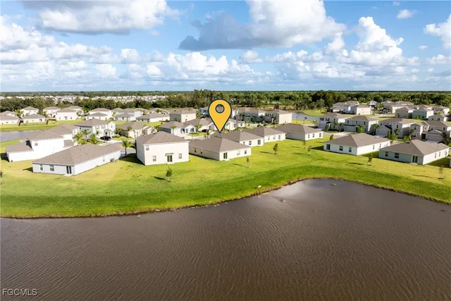a view of a lake with houses