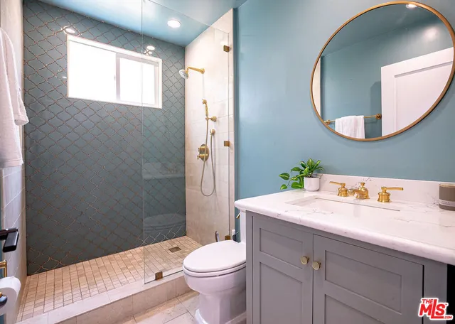 $2,499,000 | 2613 5th Street, Santa Monica, CA 90405