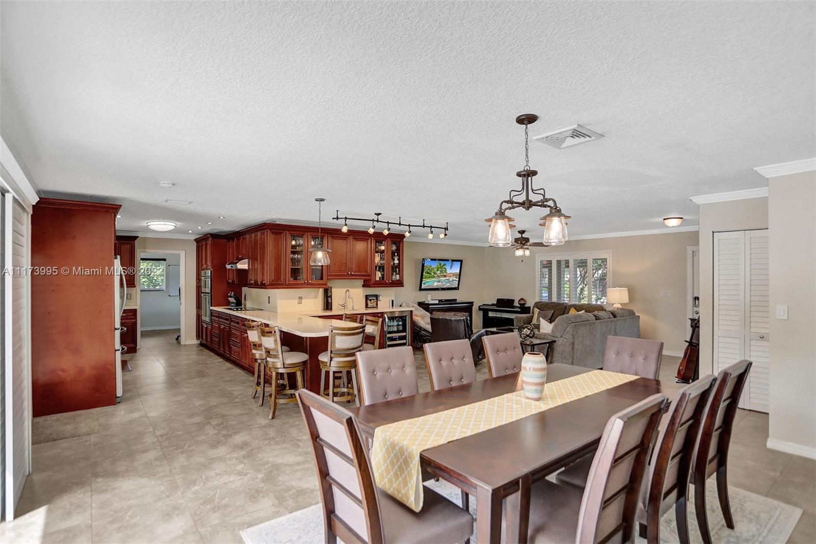 14330 Southwest 16th Street Davie, FL 33325 - Photo 14 of 68