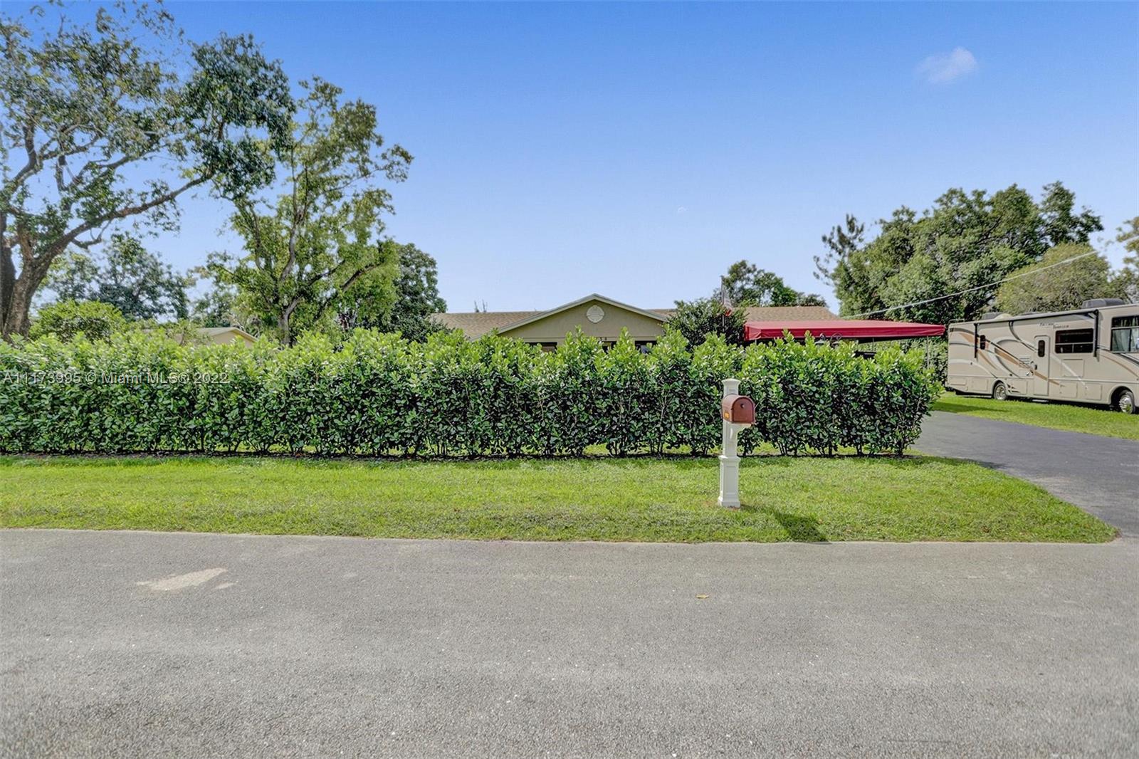 14330 Southwest 16th Street Davie, FL 33325 - Photo 3 of 68