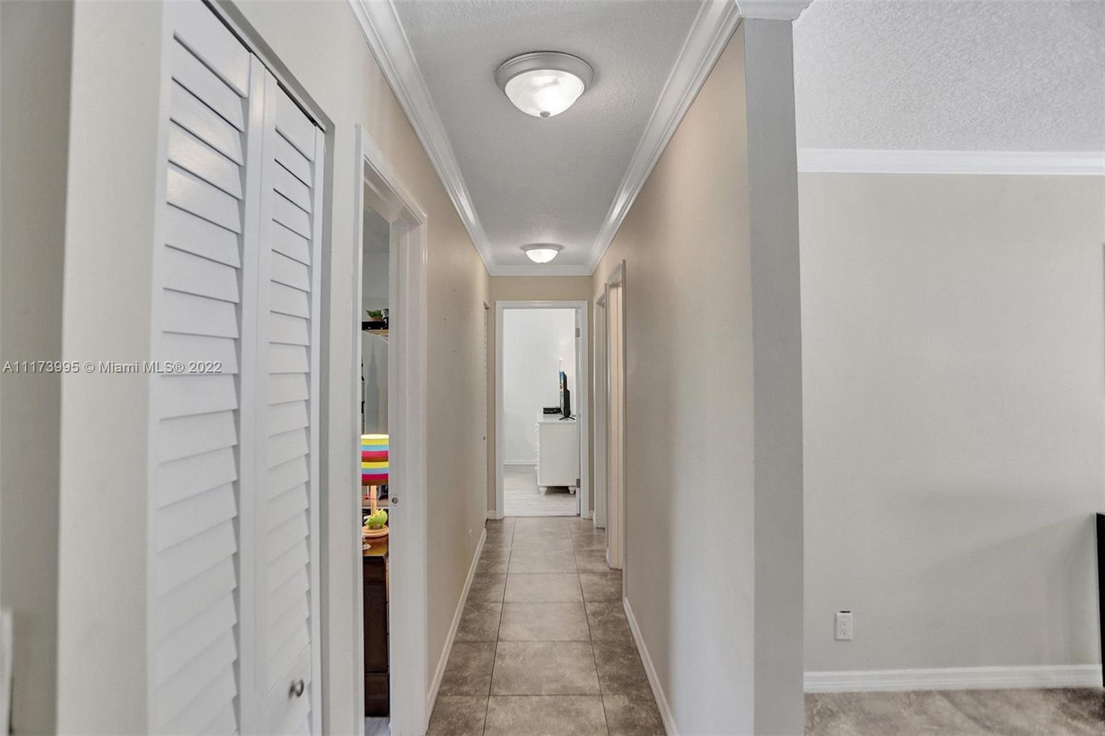 14330 Southwest 16th Street Davie, FL 33325 - Photo 31 of 68