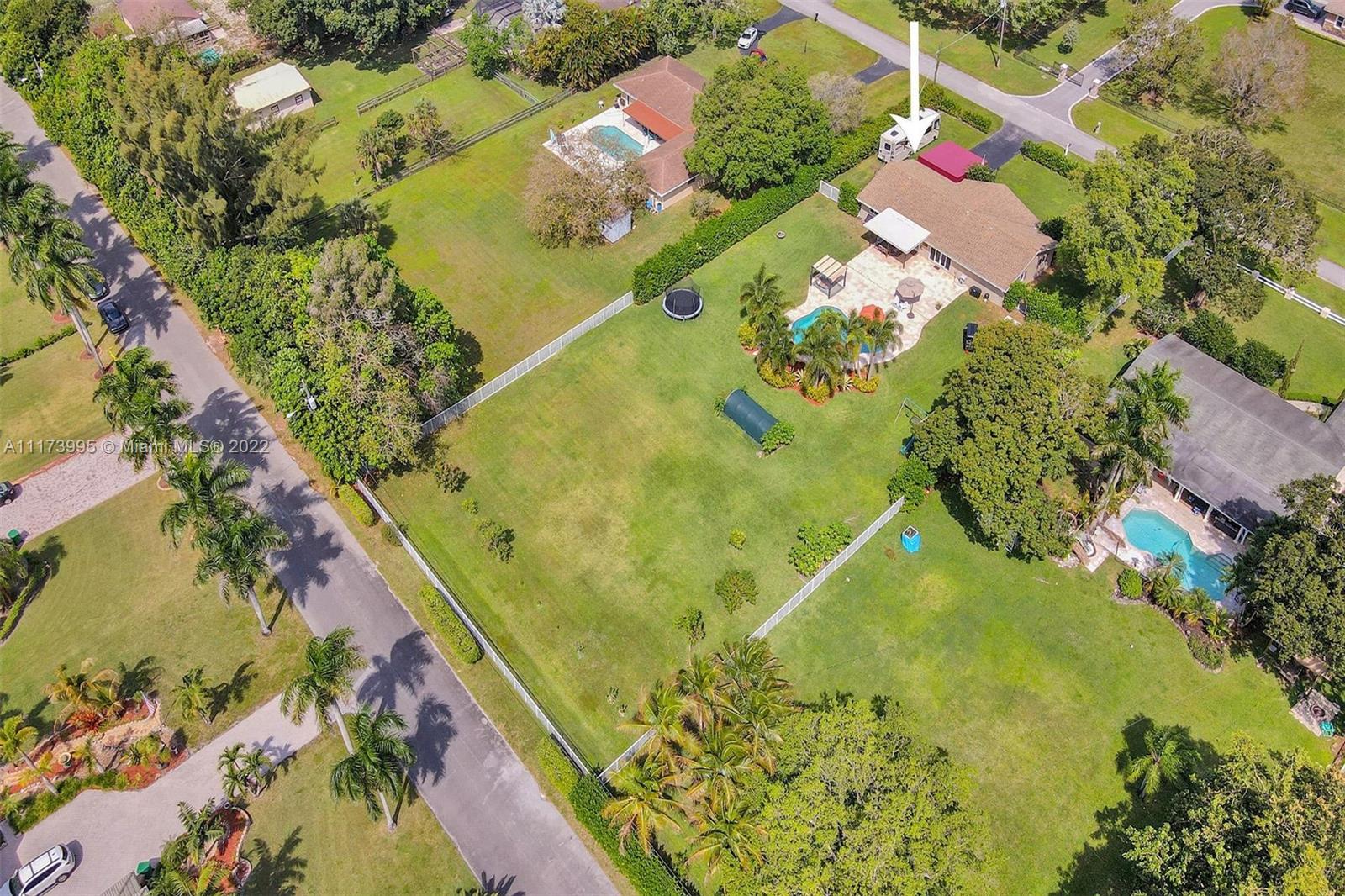14330 Southwest 16th Street Davie, FL 33325 - Photo 57 of 68