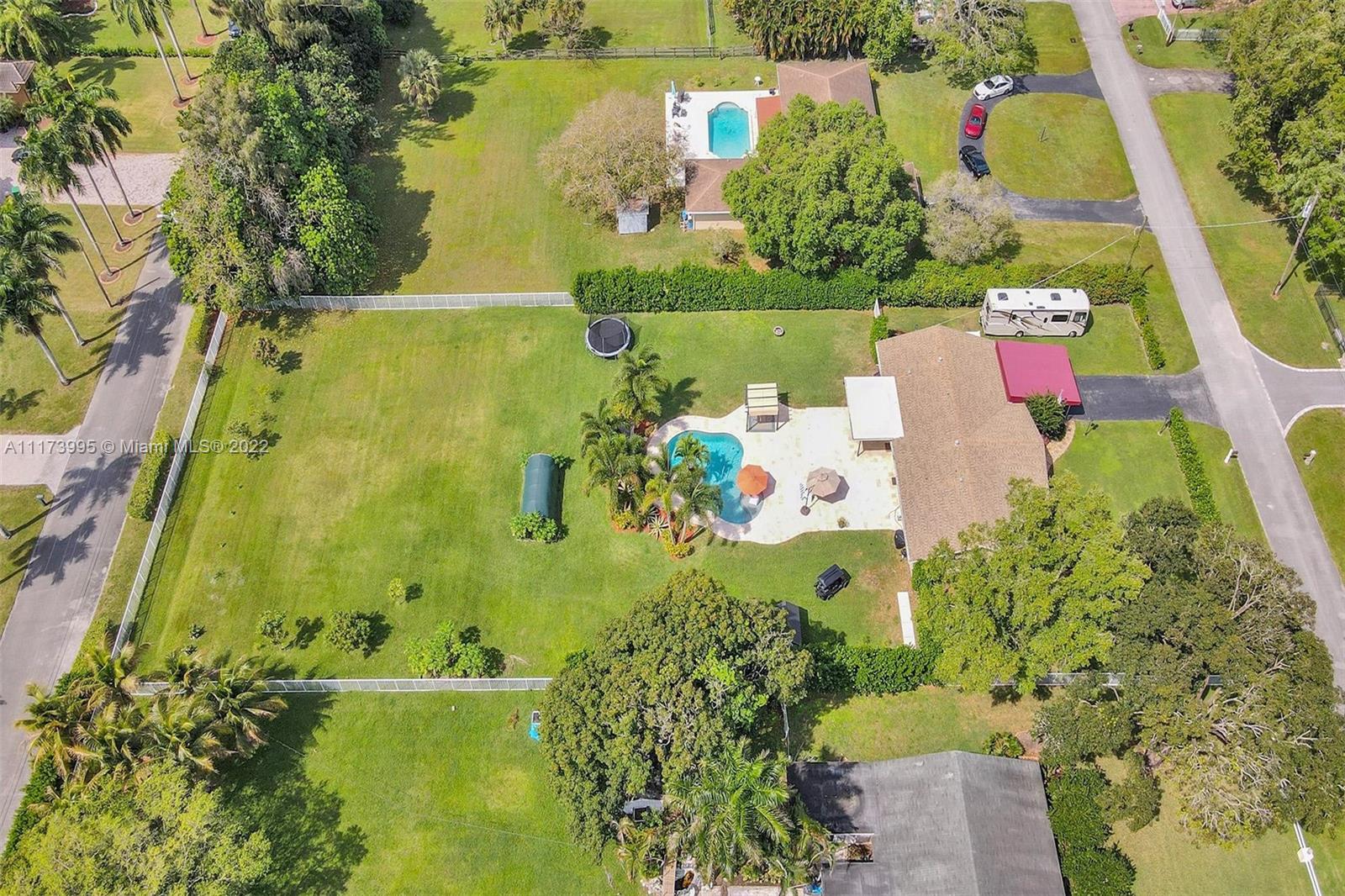 14330 Southwest 16th Street Davie, FL 33325 - Photo 58 of 68