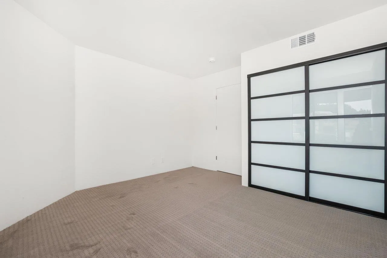 6105 Avenida Chamnez La Jolla, CA 92037 - Photo 40 of 59