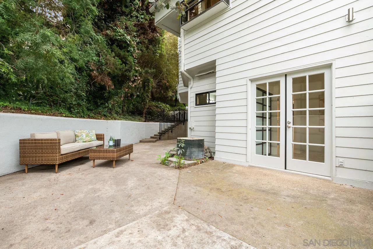 6105 Avenida Chamnez La Jolla, CA 92037 - Photo 48 of 59 a backyard of a house