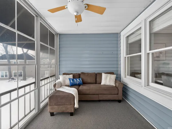 $329,900 | 700 South Lakeside Drive, Unit 6, Syracuse, IN 46567