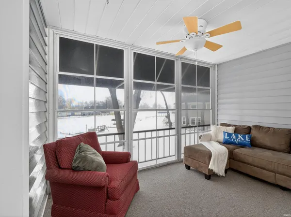 $329,900 | 700 South Lakeside Drive, Unit 6, Syracuse, IN 46567