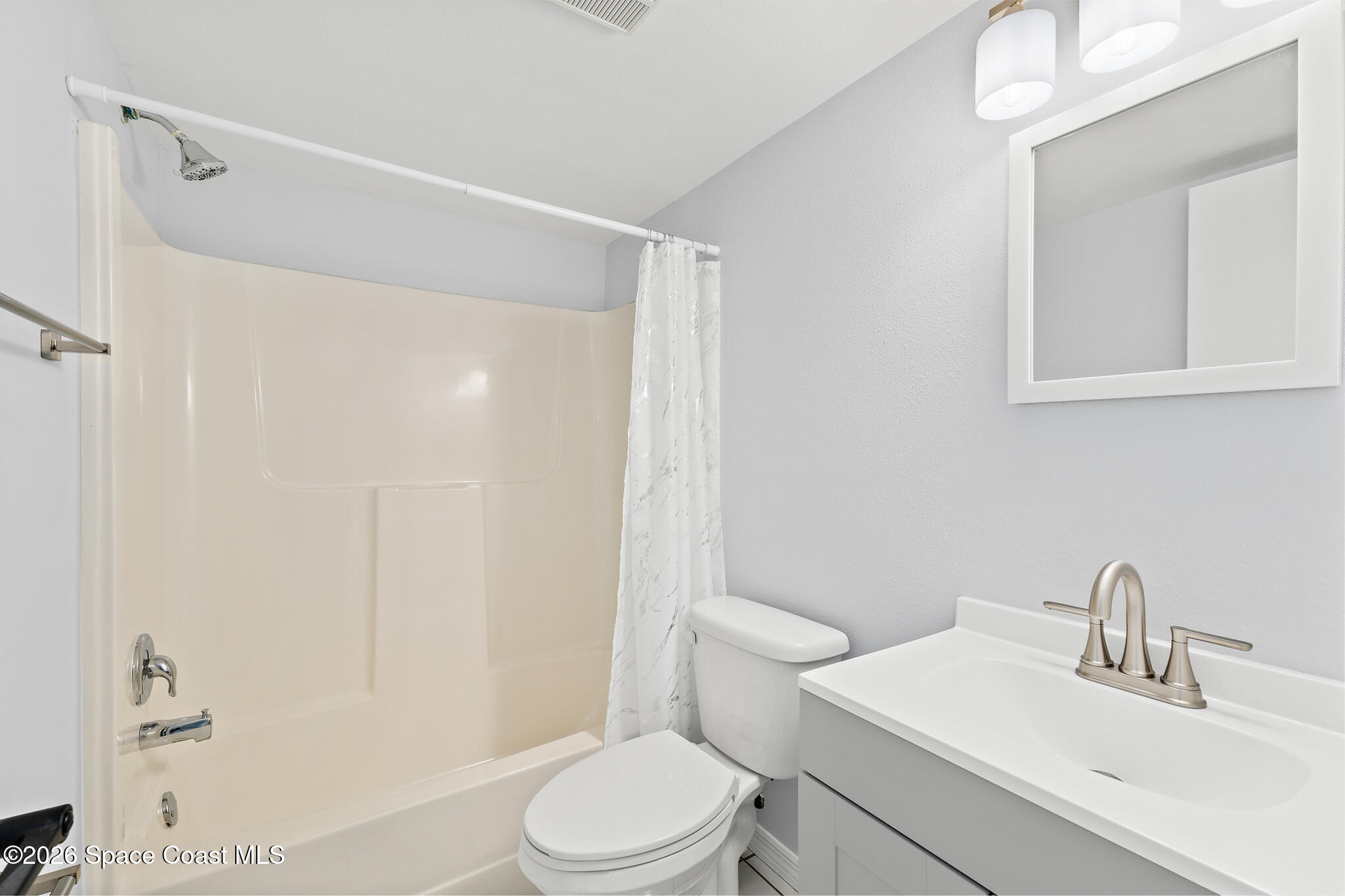 1720 Murrell Road, Unit 120 Rockledge, FL 32955 - Photo 16 of 33 Guest Bath