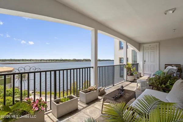 $449,000 | 630 Bay Cove Drive, Unit 314, Biloxi, MS 39532