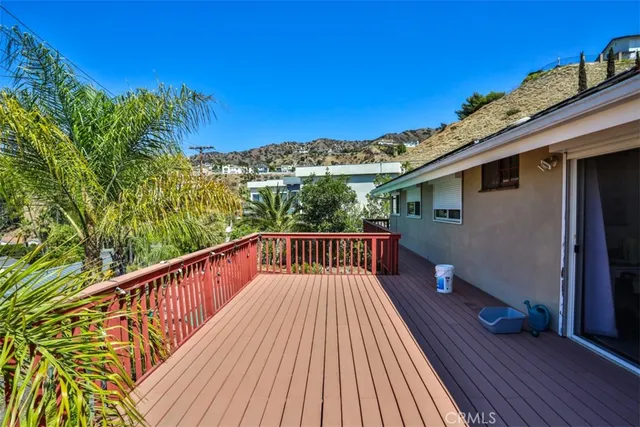 $2,949,000 | 3003 Mesa Verde Drive, Burbank, CA 91504