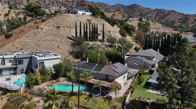 $2,949,000 | 3003 Mesa Verde Drive, Burbank, CA 91504