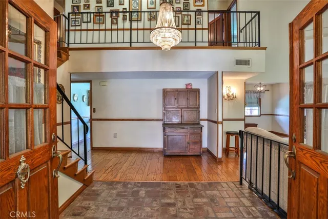 $2,949,000 | 3003 Mesa Verde Drive, Burbank, CA 91504