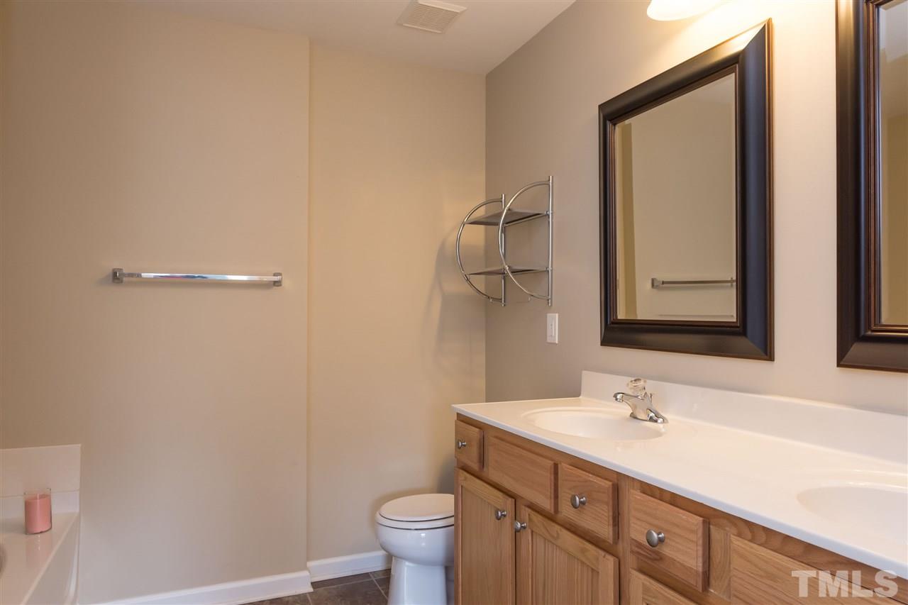 3064 Settle In Lane Raleigh, NC 27614 - Photo 8 of 16 Gallery Image 8