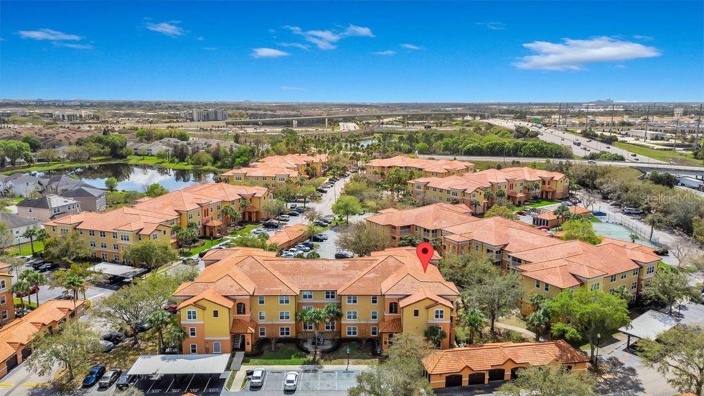 5471 Vineland Road, Unit 7301 Orlando, FL 32811 - Photo 26 of 34 an aerial view of multiple house