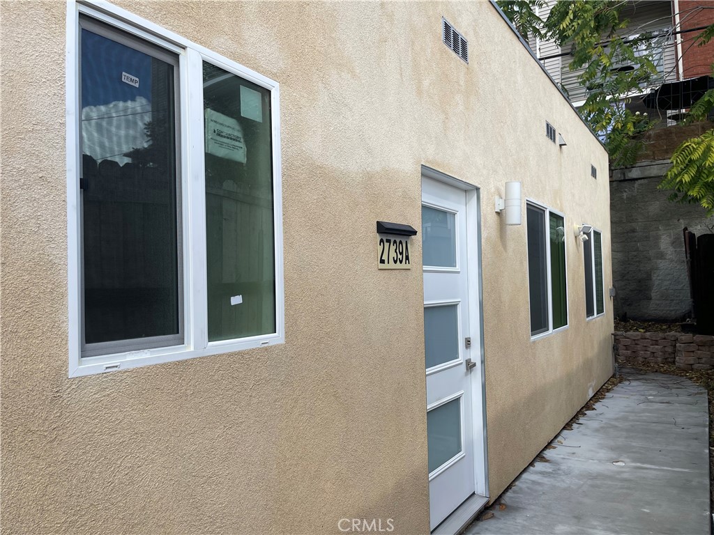 2739 Sycamore Avenue, Unit A Montrose, CA 91020 - Photo 15 of 17