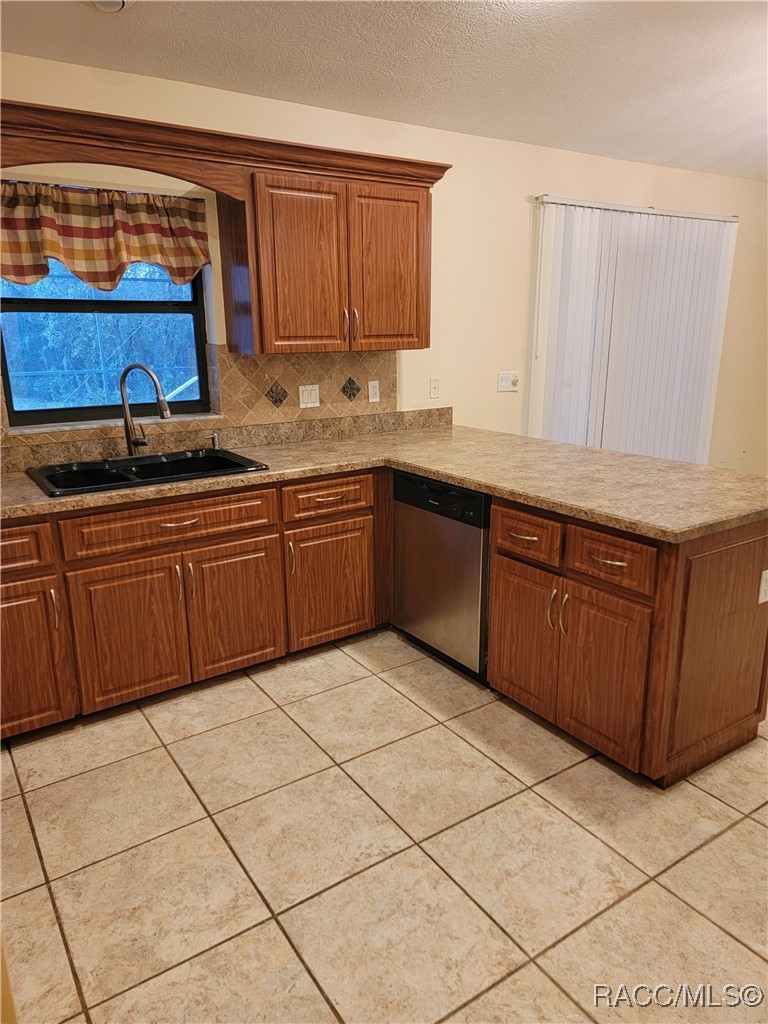 1725 East Monopoly Loop Inverness, FL 34453 - Photo 6 of 15