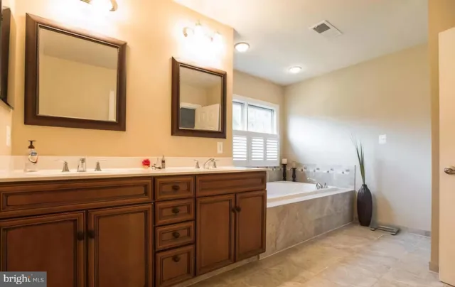 $805,000 | 3029 Dahoon Court, Waldorf, MD 20603