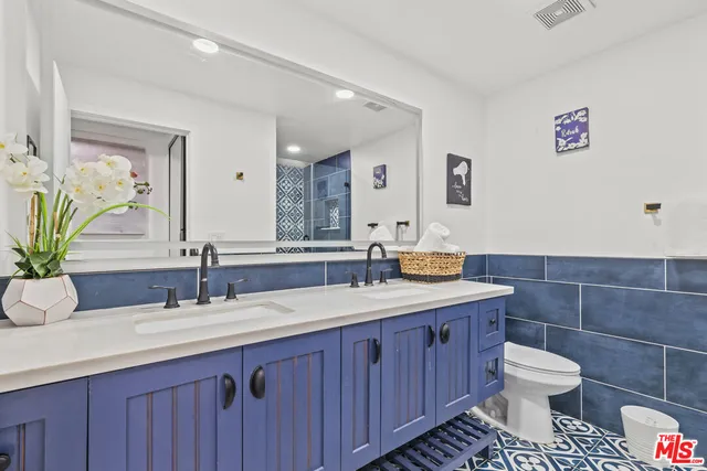 $4,900 | 11525 Moorpark Street, North Hollywood, CA 91602