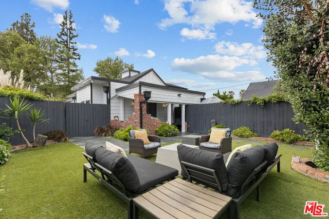 $4,900 | 11525 Moorpark Street, North Hollywood, CA 91602