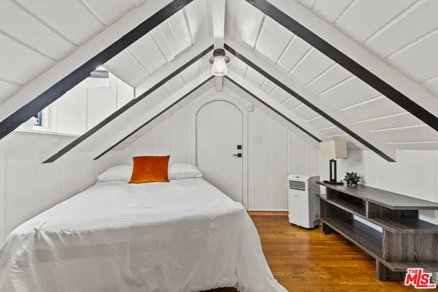 $4,900 | 11525 Moorpark Street, North Hollywood, CA 91602