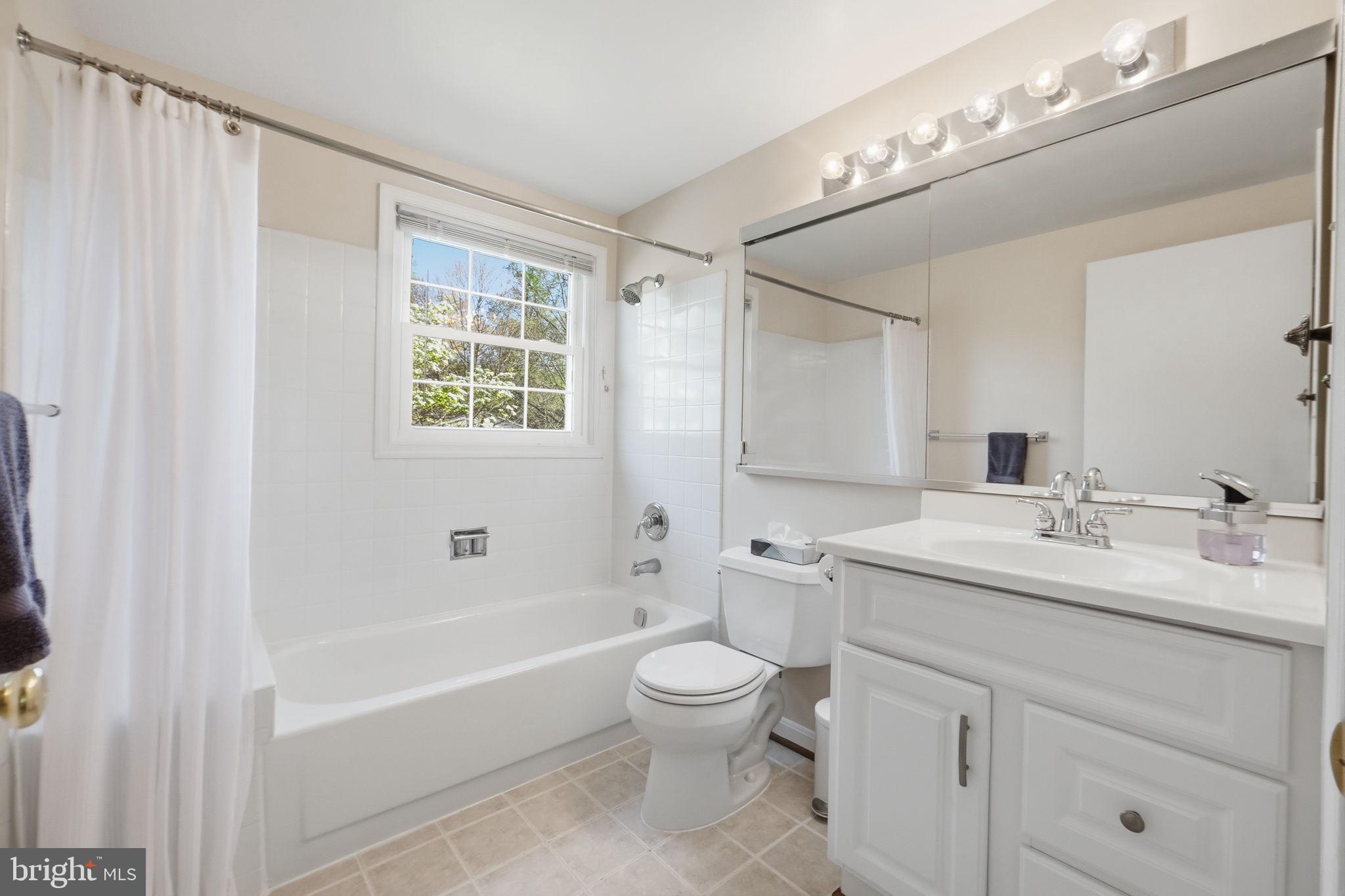 3221 Beret Lane Silver Spring, MD 20906 - Photo 33 of 52 Hall Bath