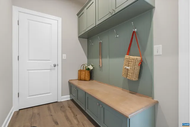 a view of hallway with washer and dryer