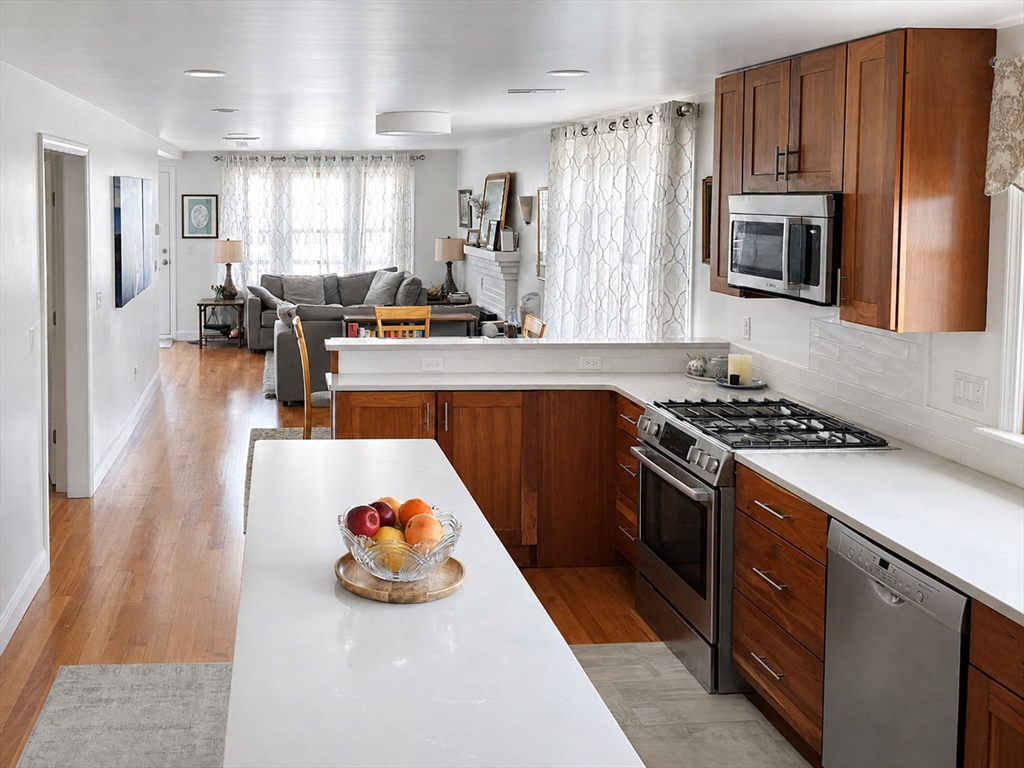 6-8 Goodman Road Cambridge, MA 02139 - Photo 4 of 19