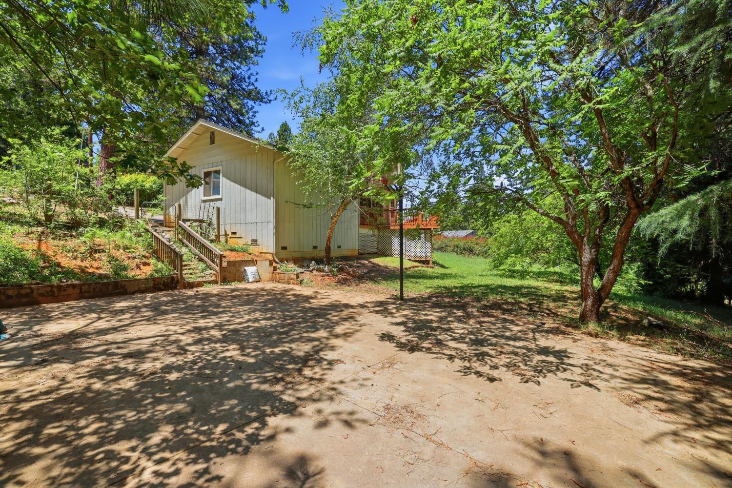 11002 Ball Road Grass Valley, CA 95949 - Photo 33 of 34