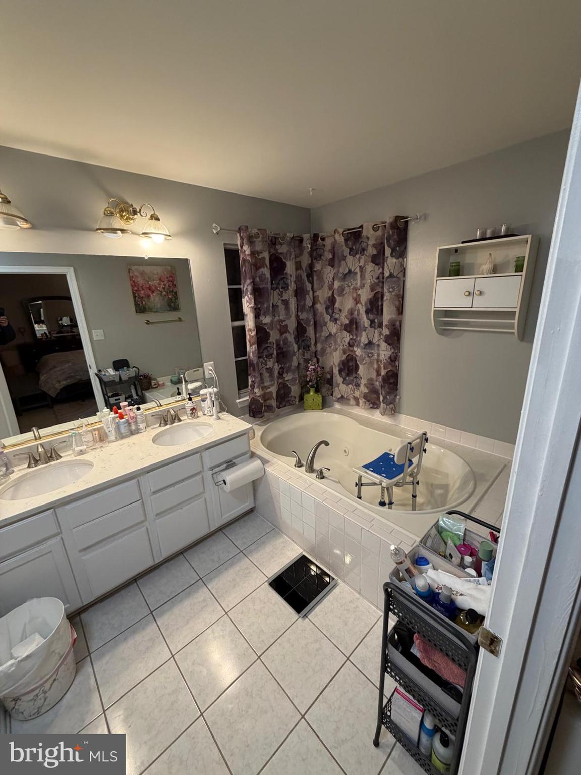 9300 Nancy Street Manassas Park, VA 20111 - Photo 16 of 22 a room with a couch and a stove