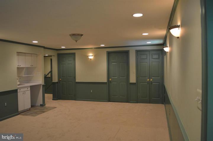 9300 Nancy Street Manassas Park, VA 20111 - Photo 2 of 22