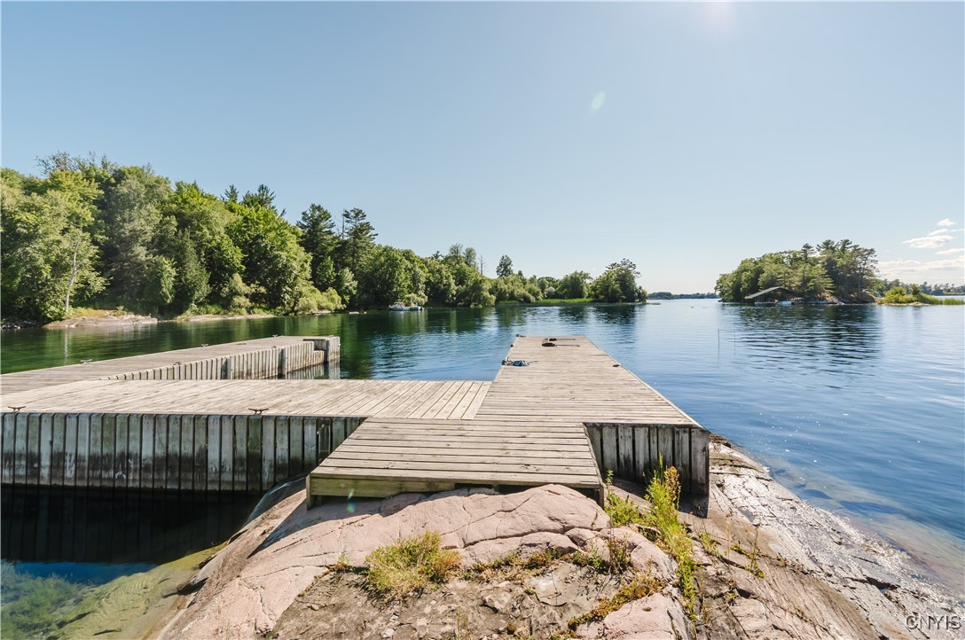 43335 School House Road Clayton, NY 13624 - Photo 3 of 48