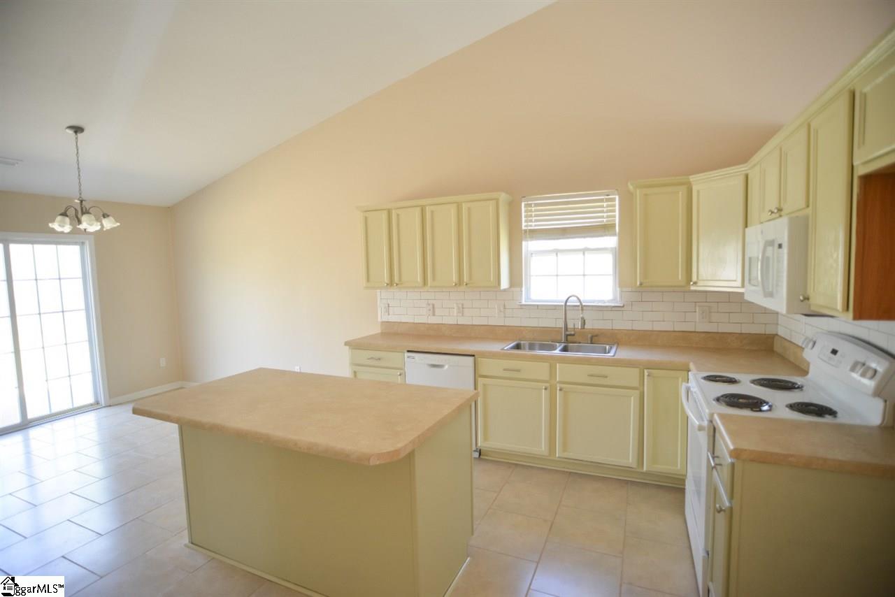 131 Midwood Road Travelers Rest, SC 29690 - Photo 3 of 15 Gallery Image 3