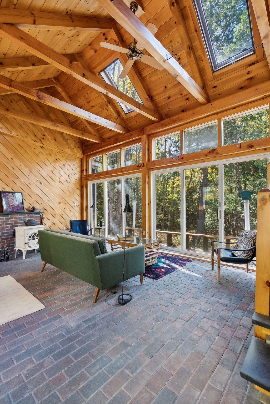 71 Desert Road Freeport, ME 04032 - Photo 14 of 34 Sunroom