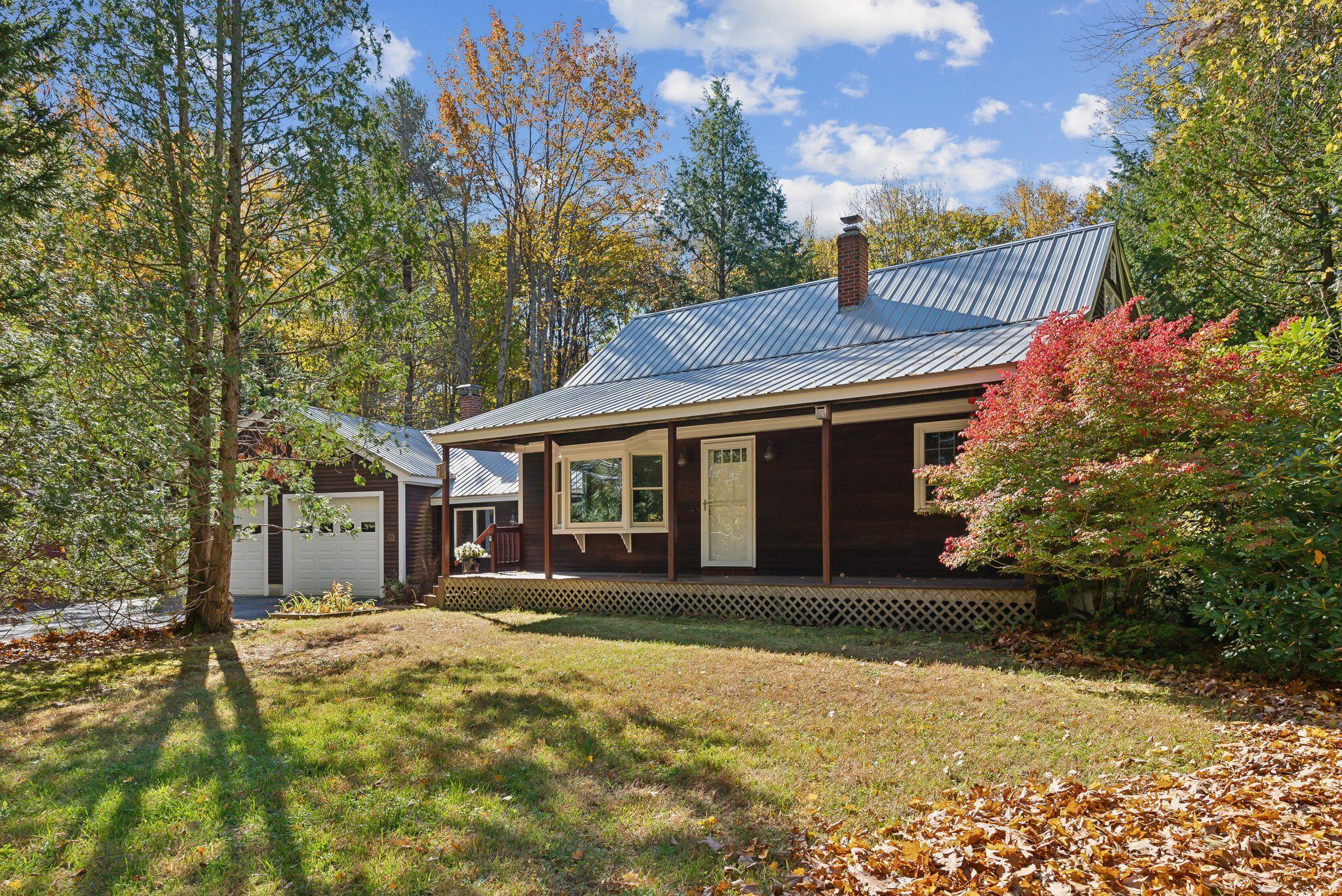 71 Desert Road Freeport, ME 04032 - Photo 2 of 34 Front Porch Entry