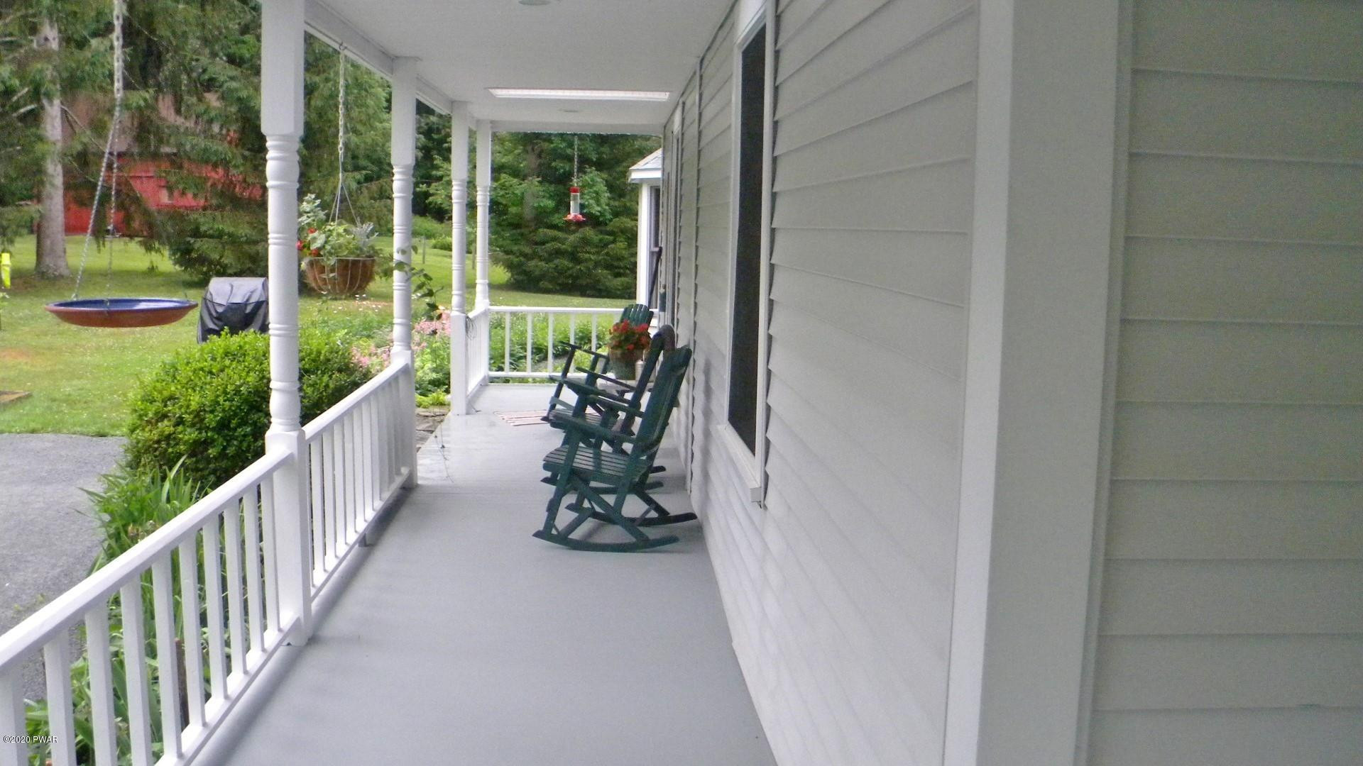 405 Sawmill Road Greentown, PA 18426 - Photo 5 of 61 4.2-Front Porch