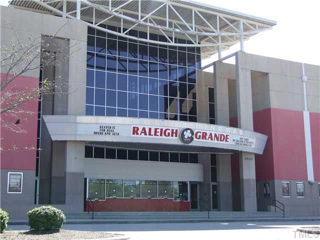 7803 Lillyhurst Drive Raleigh, NC 27612 - Photo 18 of 25 a building with a outdoor space