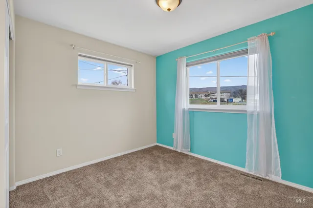 $389,000 | 1031 16th Avenue, Clarkston, WA 99403