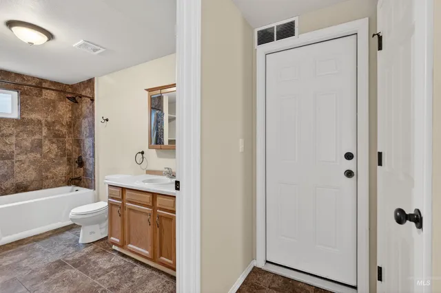 $389,000 | 1031 16th Avenue, Clarkston, WA 99403