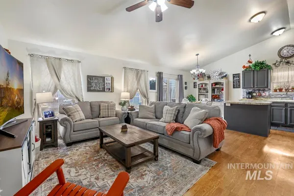 $349,000 | 1567 Dana Street, Twin Falls, ID 83301
