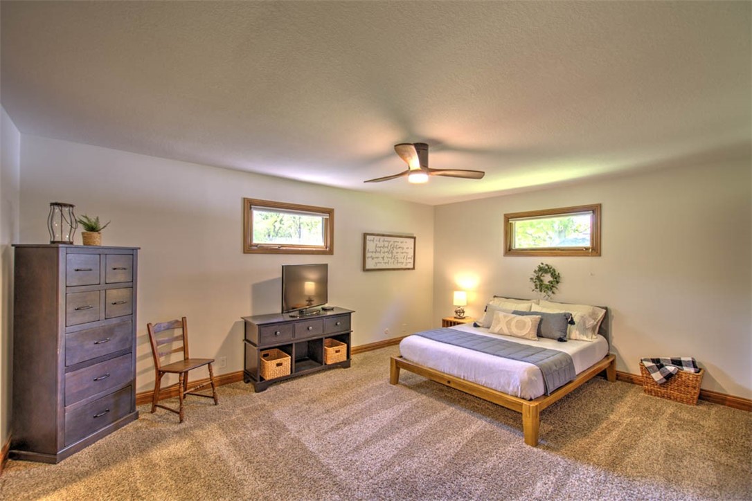 635 West Hickory Point Road Forsyth, IL 62535 - Photo 21 of 40