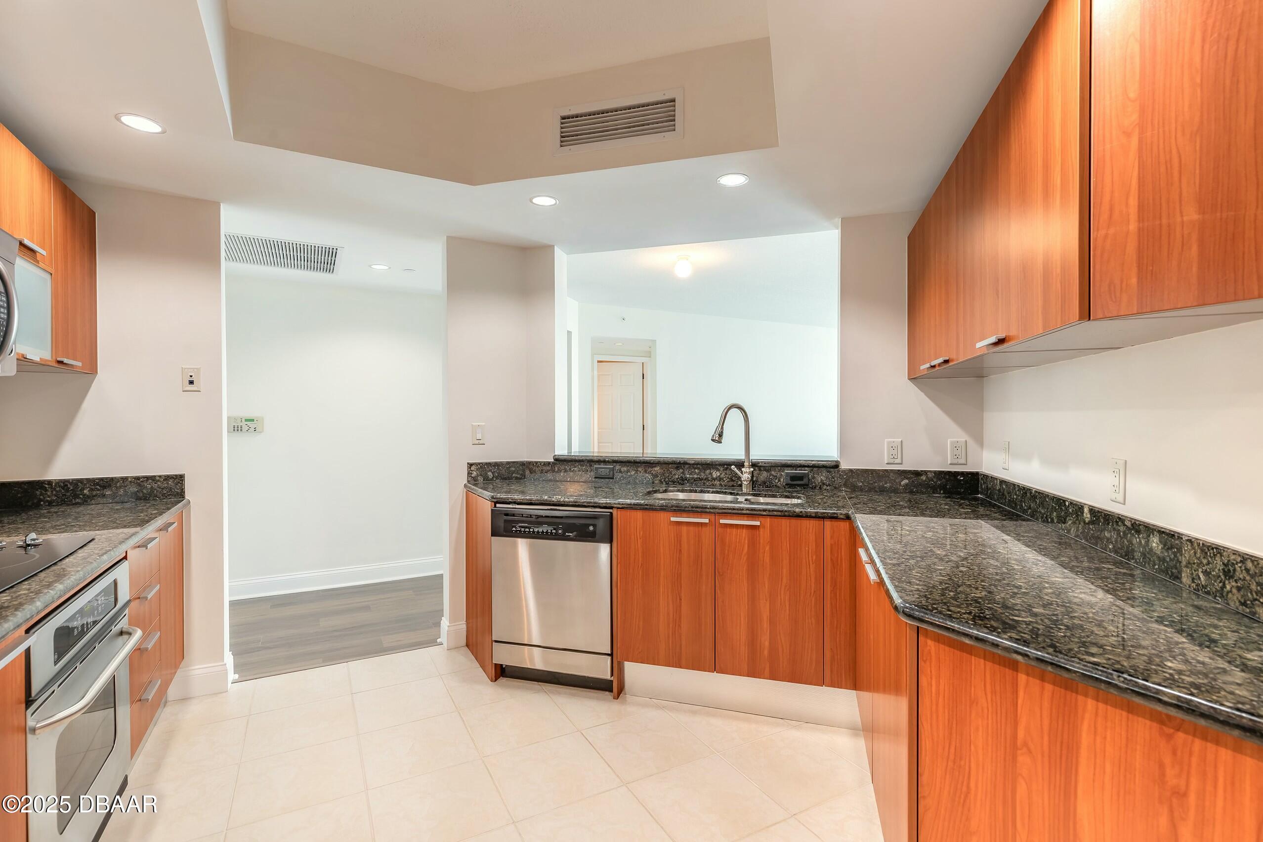231 Riverside Drive, Unit 10031 Holly Hill, FL 32117 - Photo 11 of 52 tempImageRYi5LL