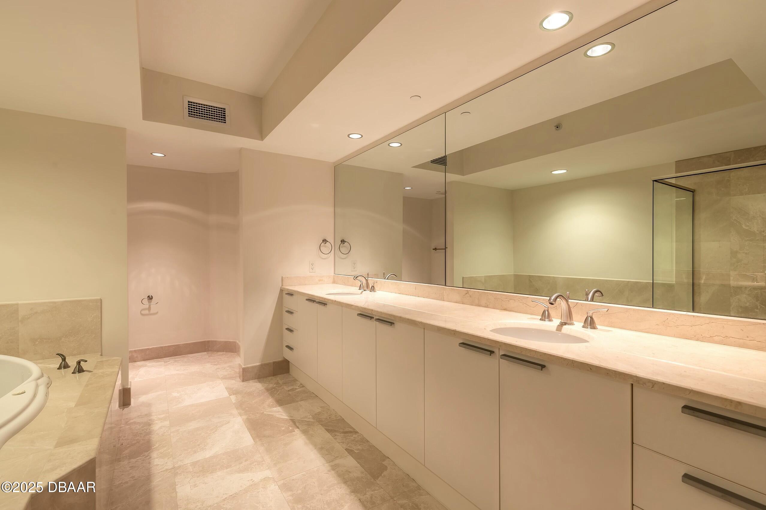 231 Riverside Drive, Unit 10031 Holly Hill, FL 32117 - Photo 23 of 52 tempImage1gsgKY