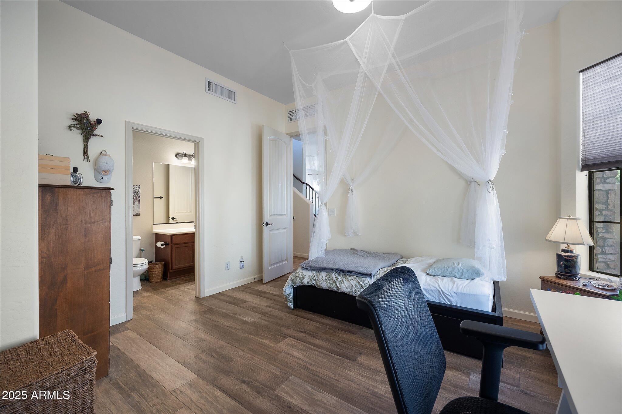 8536 East Inca Street Mesa, AZ 85207 - Photo 18 of 48 Bath adjoining bedroom